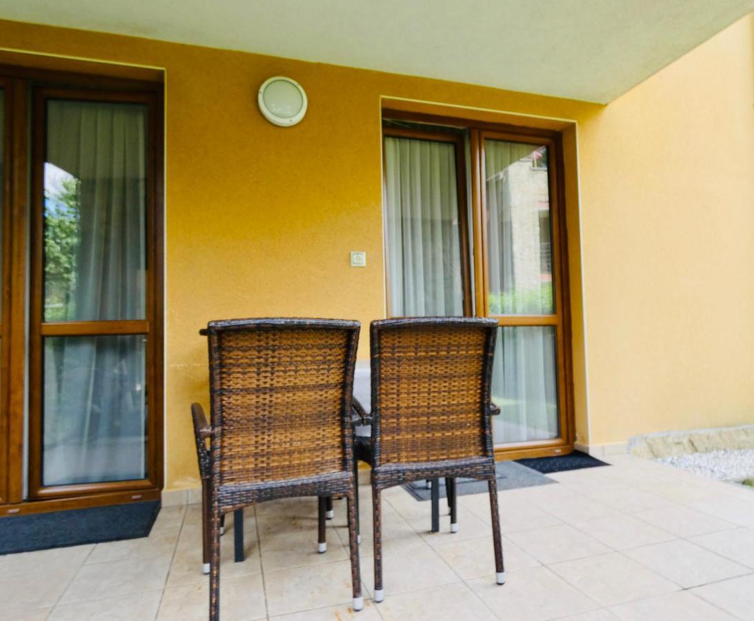 Fortuna Golf Apartman Buk Bagian luar foto
