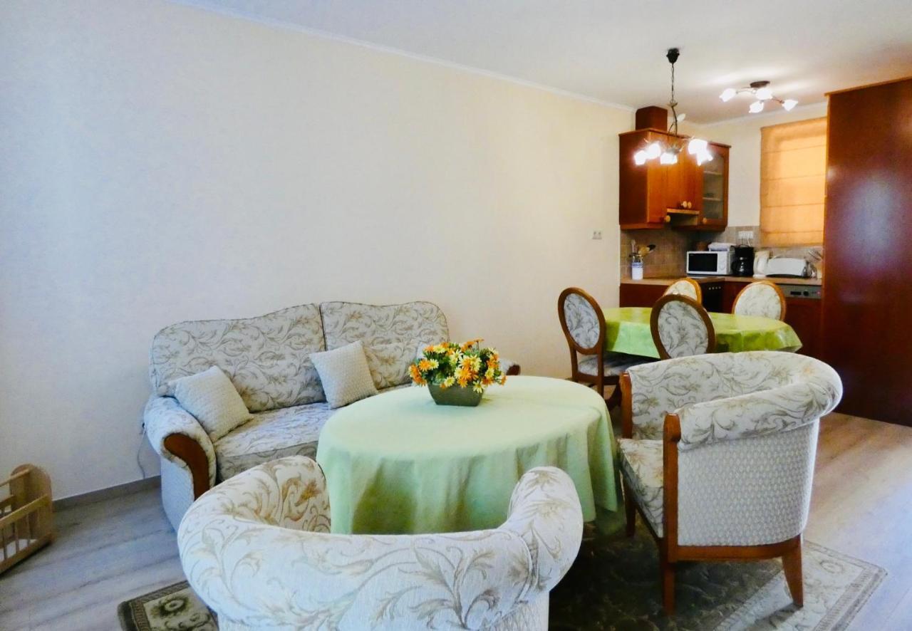 Fortuna Golf Apartman Buk Bagian luar foto