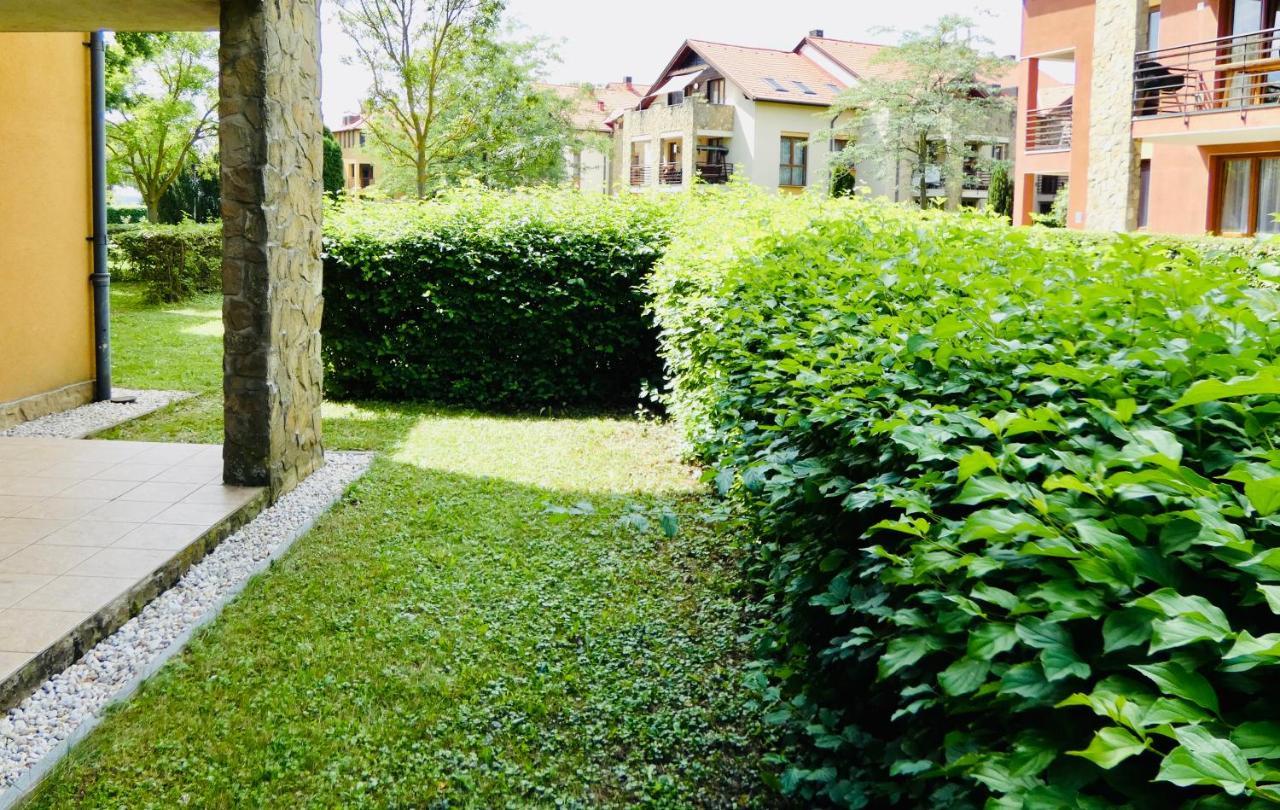 Fortuna Golf Apartman Buk Bagian luar foto